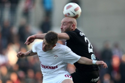 Υπέγραψε στη Δόξα Δράμας ο Θάνος