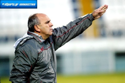 Βαζάκας στο Onsports: «Καταδικασμένος πρωταγωνιστής ο Ολυμπιακός Βόλου»