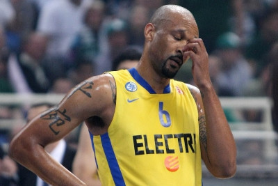 Μακάμπι: Ένα μήνα έξω ο Σμιθ!