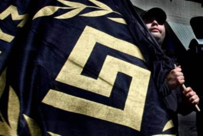 Χρυσή Αυγή: «Κοινός συκοφάντης ο Τσίπρας»