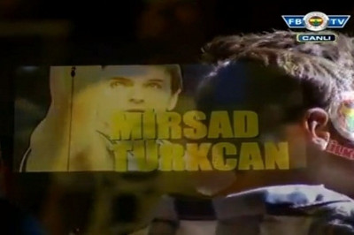 Φενέρμπαχτσε Ούλκερ: Συγκίνηση για το «αντίο» Τουρκσάν (video)