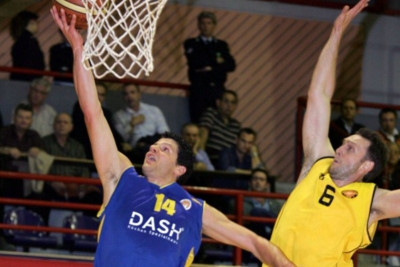 Ιωνικός Νικαίας: Φινάλε με Τόλια