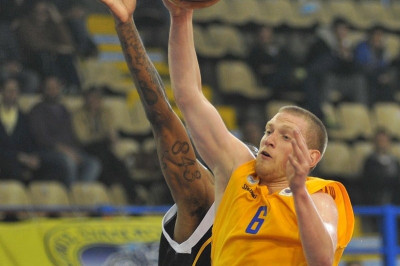 Περιστέρι: Καλύτερα ο Ψαρόπουλος