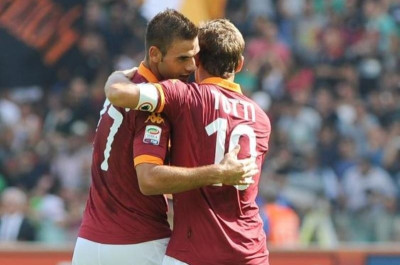 «Κόσμημα για το ελληνικό ποδόσφαιρο ο Ταχτσίδης»