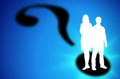 Δεν έχει υπηρετήσει τη στρατιωτική του θητεία ο σύντροφος πασίγνωστης ξανθιάς παρουσιάστριας