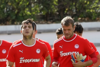 ΠΑΕ Ολυμπιακός: «Κανένα επεισόδιο Κάρολ - Μανωλά»