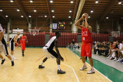 Αρμάνι Μιλάνο: 13άρι ο Φώτσης