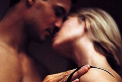 7+1 tips για να τον ικανοποιήσετε εκεί... κάτω!