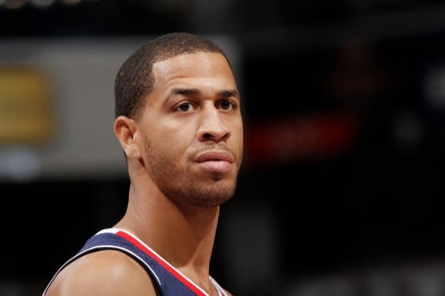 Ουάσινγκτον Ουίζαρντς: Λύση με Τζανίρο Πάργκο