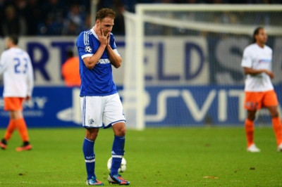 Παράπονα Χιέβεντες για τους οπαδούς