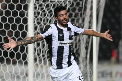 Αθανασιάδης: «Να βάλω πάνω από 20 γκολ»