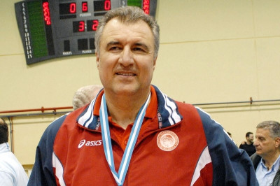 Σωτήρχος: «Ο Ολυμπιακός μπορεί Σούπερ Καπ και νταμπλ!»