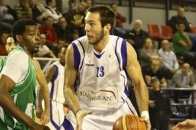 Καβάλα: Τέσσερις μήνες εκτός ο Καραθανάσης!