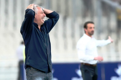 Παπαδόπουλος: «Υπάρχουν παίκτες χαλαροί, που δεν αξίζουν στην ΑΕΚ»