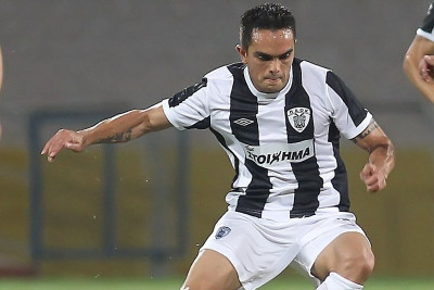 Ρομπέρ: «Να μείνουμε κοντά στον Ολυμπιακό»