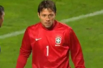 Βραζιλία: Το «χτύπημα» του Ντιέγκο Άλβες στον Νταβίντ Λουίζ (video)