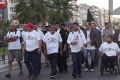 Φτάνουν με τα πόδια από τον Βόλο στη Βουλή για να πουν όχι στην τρόικα