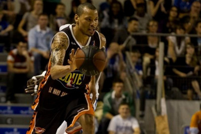 Στην Πρόκομ ο Άκερ!