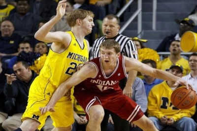 Ατλάντα Χοκς: Κολεγιακή επίσκεψη