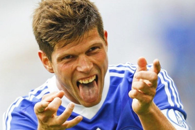 Σάλκε: Δεν ανανεώνει ο Χούντελαρ