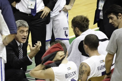 Εφές-Μαχμούτι: «Δύσκολο το ματς με τον Ολυμπιακό»