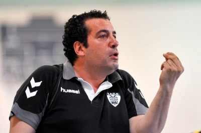 Υετίων: «Η καρδιά μου χωρισμένη στα δύο»