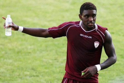 Τσιμπάμπα: «Θέλω να βοηθήσω όσο γίνεται περισσότερο»