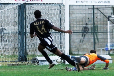 Δόξα: Χωρίς τρεις με Οδυσσέα