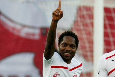 Μακούν: «Να… παίξει με το μυαλό των παικτών της Μονπελιέ»