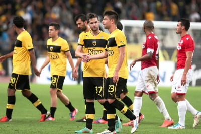 Φέτσης: «Είμαστε ΑΕΚ και πάμε για τη νίκη στα ντέρμπι»