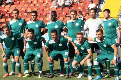 Θρασύβουλος: Παρέλαση στο… γήπεδο