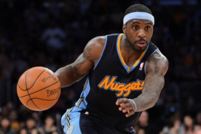 Ντένβερ Νάγκετς: Ανανέωσε ο Τάι Λόουσον