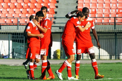 Πανσερραϊκός: Επέμβαση ο Μίλιεβιτς