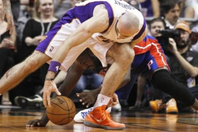 Φοίνιξ Σανς: Πολωνικό «εργαλείο» με Πίστονς (videos)