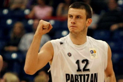 Βελίτσκοβιτς: «Δύσκολο να… ξεπεράσουν Ζοτς-Ντούντα οι αιώνιοι»