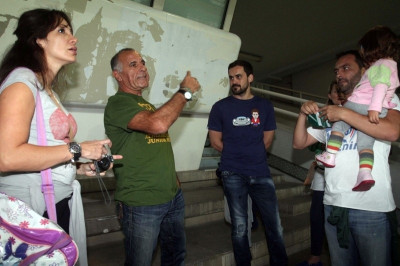 Τους ξετρέλανε η μπέμπα
