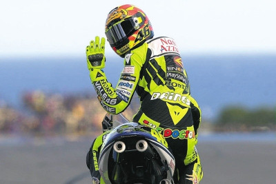 Θέλει να βγει με τον Ραϊκόνεν ο Ρόσι!