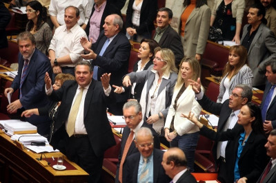 Ντροπιαστικές πρακτικές στο ελληνικό Κοινοβούλιο