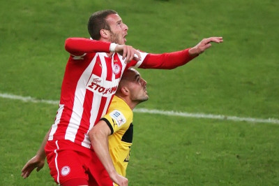 Παπάζογλου: «Είμαστε ανώτεροι από τους υπόλοιπους»