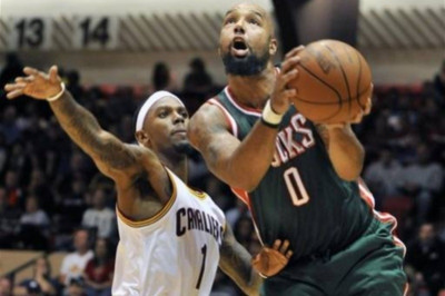 Μιλγουόκι Μπακς: Το παλεύουν Γκούντεν και Ιλιασόβα