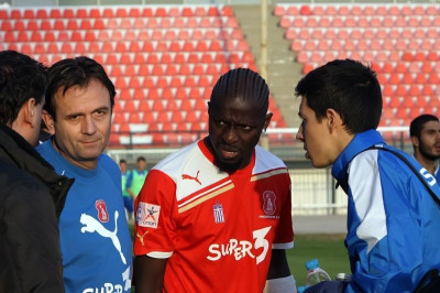 Πανσερραϊκός: Τράβηγμα ο Μπανγκουρά