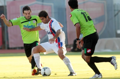 Πανιώνιος: Περιμένει Καμπάνταη και Μενδρινό