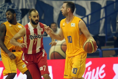 Μάντζαρης: «Ανεπανάληπτο αυτό με τον κόσμο»!