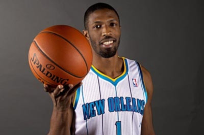 Μπόμπκατς-Χόρνετς: Τράμπα Ουαρίκ με Κάρολ