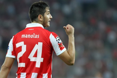 Κώστας Μανωλάς