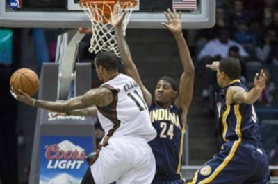 Μιλγουόκι Μπακς: Άκοπα τους Πέισερς (video)