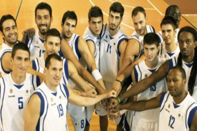 Ίκαρος Καλλιθέας: Κίνηση ανθρωπιάς