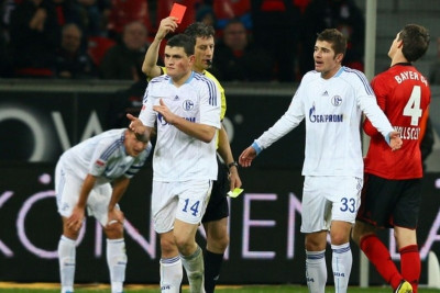 Σάλκε: Η αποβολή και τα νεύρα του Κυριάκου Παπαδόπουλου (video)