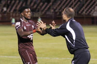 Λάρισα: Mε Πιερικό εκτίει ο Τσιμπάμπα