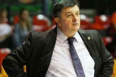 Πέτροβιτς: «Να δείχνουμε πως είμαστε το φαβορί»